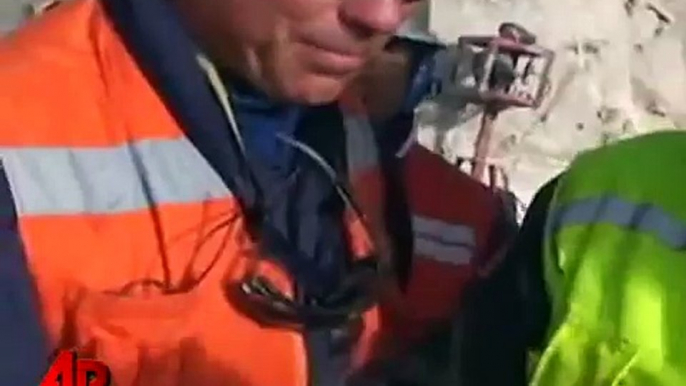 Raw Video: Drill Penetrates; Rescuers Ecstatic