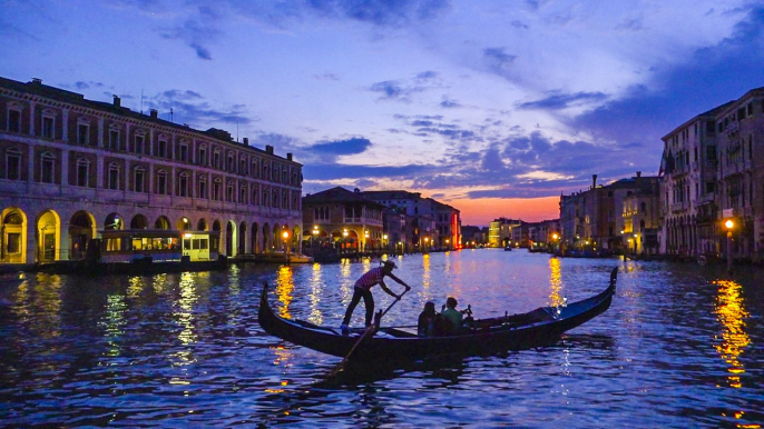 Boat tour in Venice, Italy. Documentary - Venetian Boatbuilder.