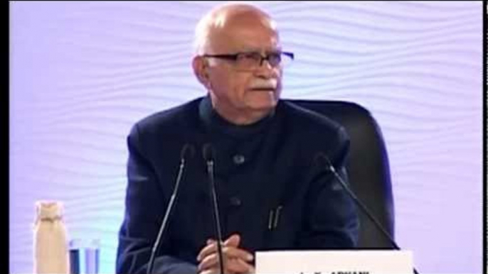 HT Leadership Summit  2011 - Karan Thapar and L K Advani - India's Yatra into the Future - Part 3