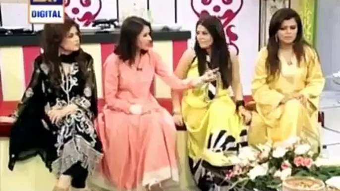 Nida Yasir Crying When Humayun Got Angry & Said ‘Bhar Main Jao Tum Sab PAKISTANI MUJRA DANCE Mujra Videos 2016 Latest Mujra video upcoming hot punjabi mujra latest songs HD video songs new songs