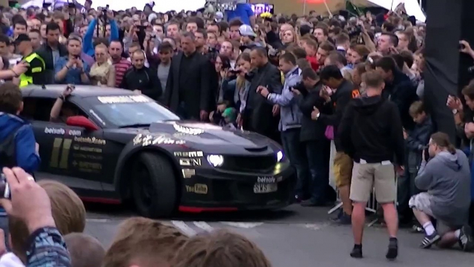 Supercharged Chevrolet Camaro SS Burnout! - Gumball 3000 - Warsaw 2013 HD