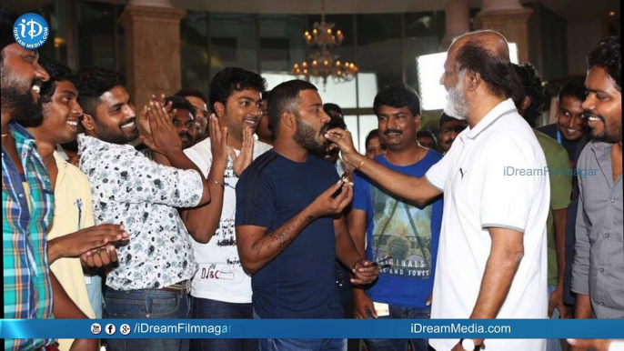 Kabali Movie :  Dinesh Celebrates His Birthday With Thalaivar Rajinikanth On Kabali Sets