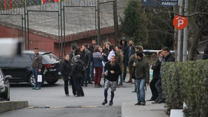 Boğaziçi Üniversitesi'nde bomba alarmı: Kampüs boşaltılıyor