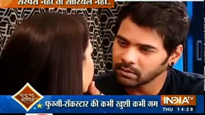 Kumkum Bhagya 25 February 2016 Tanu Ko Pragya Samaj Kar Abhi Ne KIya KIss Jisse Dekh Pragya Ko Laga Shock