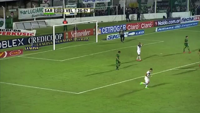 Pavone siempre es peligroso. Sarmiento 0 - Vélez 0. Fecha 1. Primera División 2016.