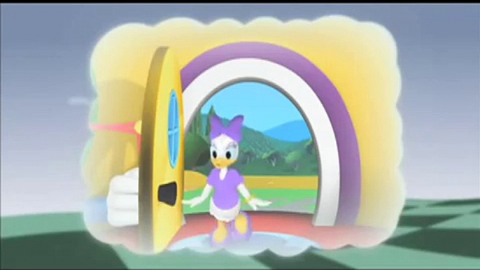 Strange Things happen in Wonderland in Mickey Mouse Clubhouse Adventures in Wonderland