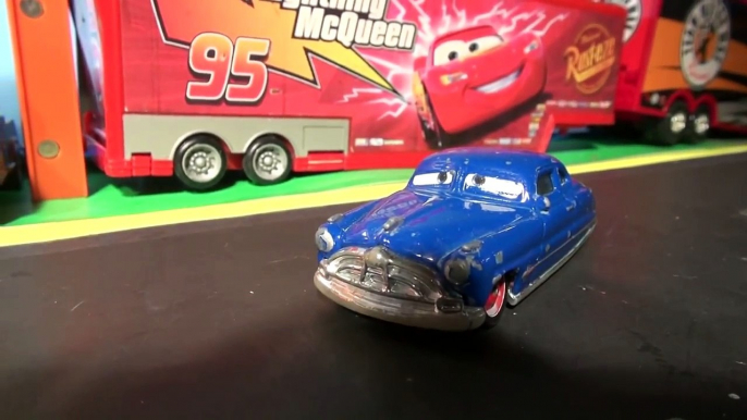 Pixar Cars Lightning McQueen in Radiator Springs with Sheriffs new Dash Cam chasing the Delinquent R