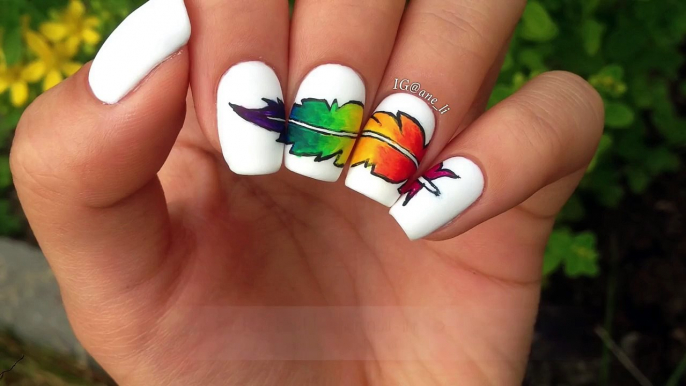 For Girls: Rainbow Feather Nails Art !