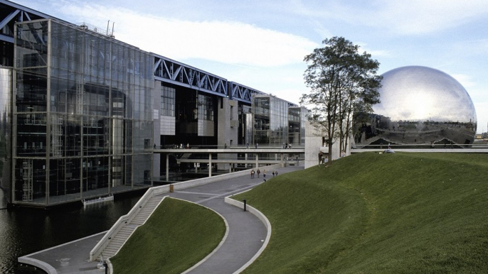 François Mitterrand inaugure la Cité des Sciences et de l’Industrie