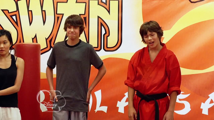 Leo Howard takes on PrankStars!