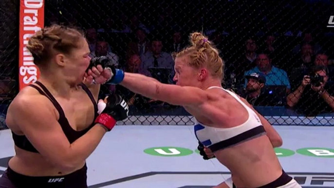 Ex Boxer Holly Holm Brutally KOs Ronda Rousey 2nd Round