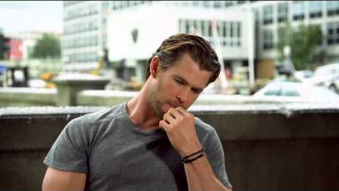 Chris Hemsworth Talks Avengers: Age of Ultron