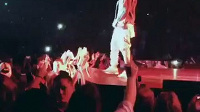 Justin Bieber performing 'What Do You Mean'' on Purpose Tour in Seattle , Washington - (March 09 )