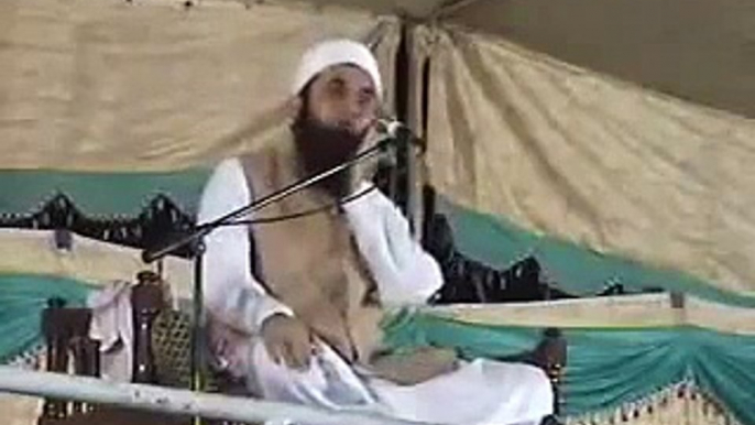 Hazrat amina ki qabar e mubarak .Bayan Molana Tariq Jameel