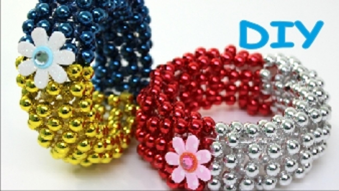 DIY Crafts Bracelets out of Plastic Bottles and Necklace Recycled Bottles Crafts