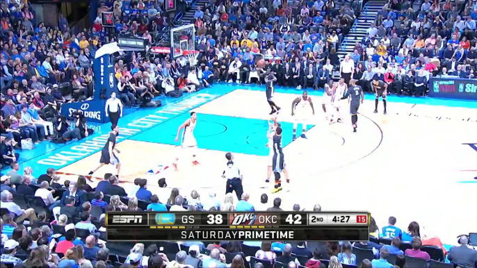 Stephen Curry Ties Single-Game Record for Made 3-Pointers