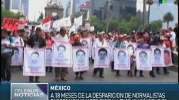 México: padres de los 43 de Ayotzinapa exigen verdad y justicia