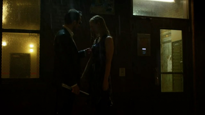 Daredevil : Matt and Karens First Kiss(Season 2 Episode 4)