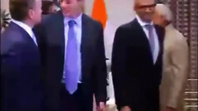 Satya Nadella wipes his hand after shaking hands with PM Modi - Video Going Viral