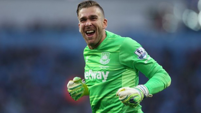 Adrian Goalkeeper amazing solo Goal - West Ham vs West Ham Legends 2016