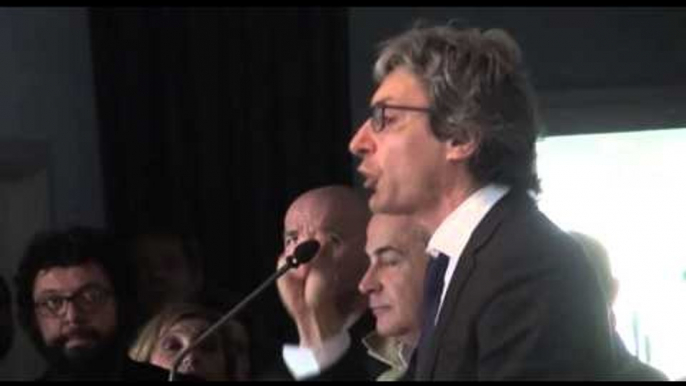 Icaro Tv. Convegno concessioni, scoppia la bagarre durante l'intervento di Gnassi