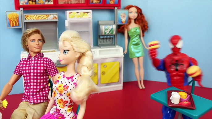 Frozen Elsa Dates Spiderman! Mike The Merman, Barbie McDonalds, Merida, Anna DisneyCarToys