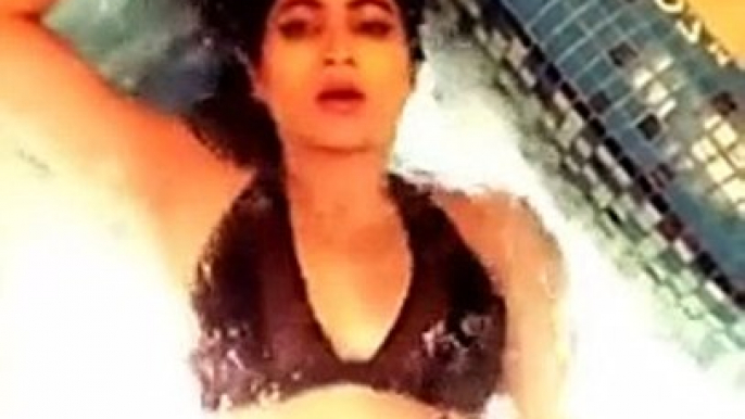 Qandeel Baloch Another Vulgar Video Message For Virat Kohli - #IPL2016