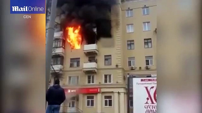 Horrifying moment woman screaming for help in burning apartment catch fire before she is burnt alive