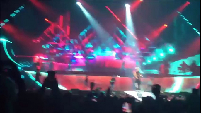 JB - Atlanta 04/12/2016 (Video #2)