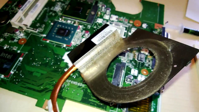 How to repair a Laptop overheat issue or noisy Fan, Part 2