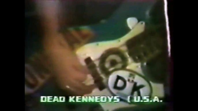 Dead Kennedys - Holiday In Cambodia (Live Paris DVD)