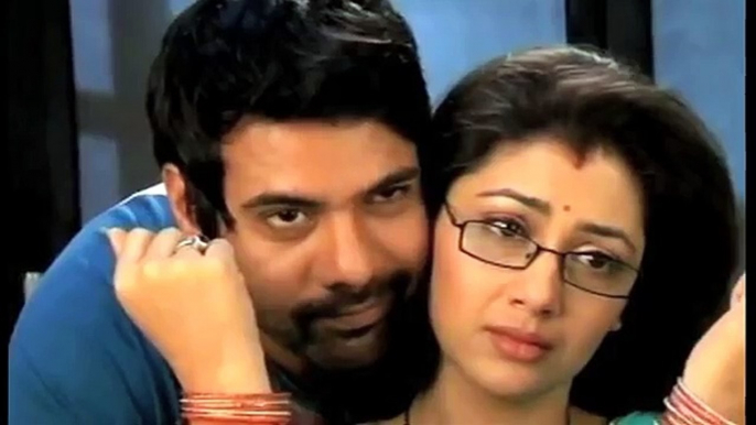 Kumkum Bhagya 10th april 2016 Abhi & Pragya Romance On Valentine’s Day! - YouTube