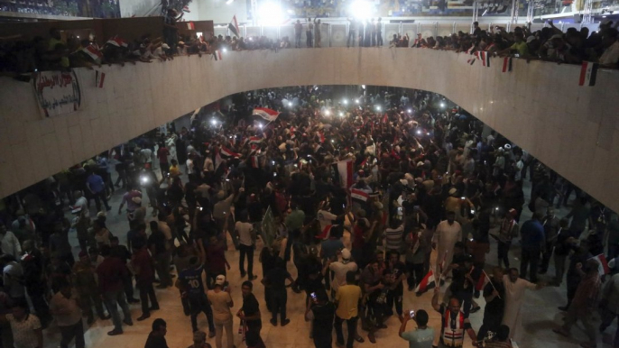 Why anti-government protesters stormed Iraqi parliament