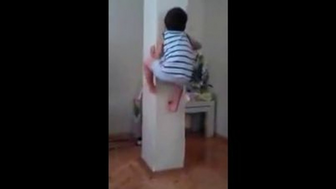 Little Baby Climbing Wall-Amazing Spider Baby-Funny Videos-Whatsapp Videos-Prank Videos-Funny Vines-Viral Video-Funny Fails-Funny Compilations-Just For Laughs