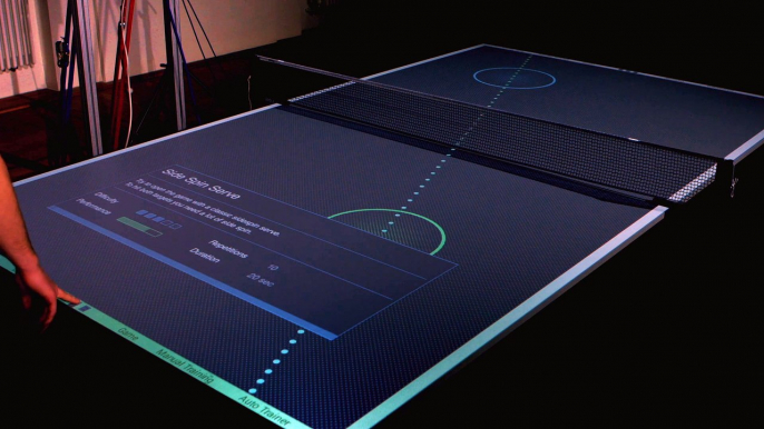 Les infos s'affichent sur la table de ping pong pendant le match ! Tennis de table high tech