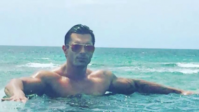 Bipasha Basu In Maldives With Karan Singh Grover! Hot Bikini Body