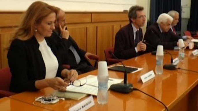 Napoli - Monica Maggioni al convegno "La famiglia che cambia, la famiglia che resta" (19.05.16)