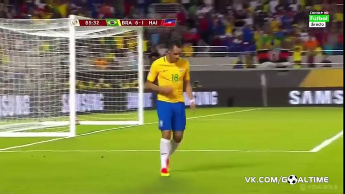 Renato Augusto second Goal ~ Brazil vs Haiti 6-1