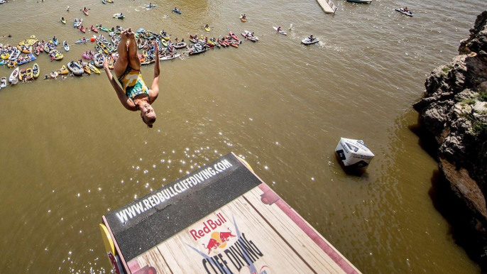 Top 3 Cliff Dives from Texas (Women) | Cliff Diving World Series 2016