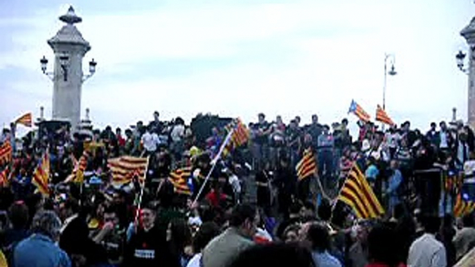 'Bella Ciao' al final de la manifestació del 25 d'abril 2006