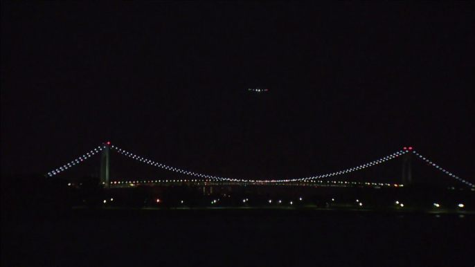 Solar Impulse Airplane - Vol de nuit d'un avion solaire au dessus de New York !