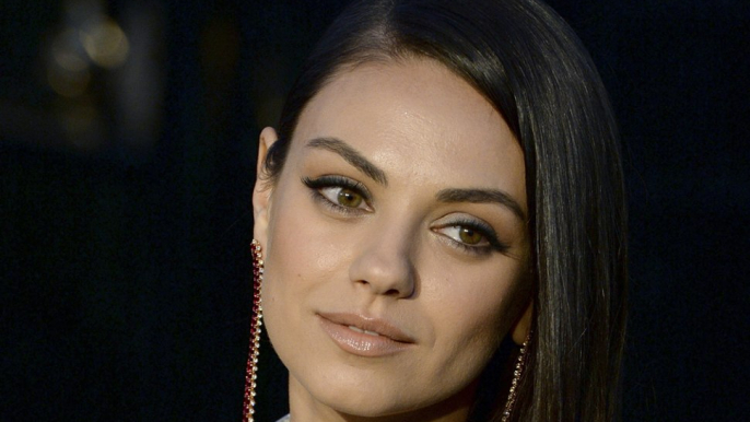 Mila Kunis : Son CV fashion !