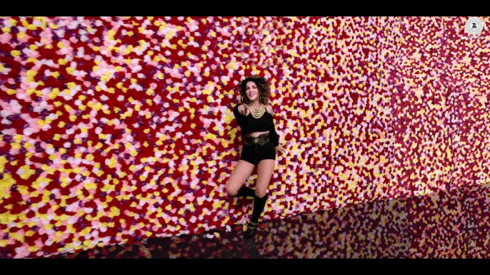 Hug Me - FULL HD VIDEO - Beiimaan Love - Sunny Leone & Rajniesh Duggall - Kanika Kapoor & Raghav Sachar