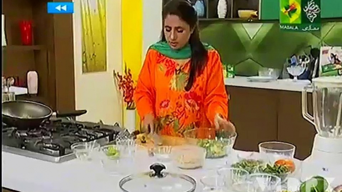 Subzi Aur Paneer Kay Parathay by Chef Rida Aftab in Lemon Max Ka Tarka