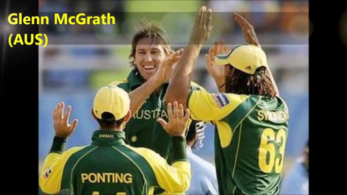 10 Bowlers Who Bowled Most Balls in ODIs