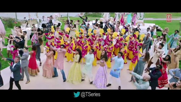 MALAMAAL Video Song - HOUSEFULL 3 - T-SERIES