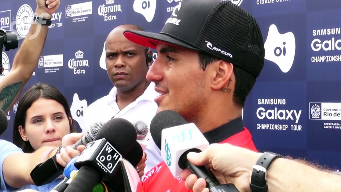 Gabriel Medina conquista uma nota 10 no Rio Pro