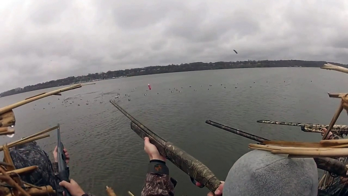 Hurricane Sandy Diver Duck Hunting   Presque Isle PA 10 27 12