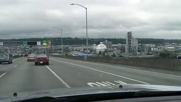 Police bus lane violator West Seattle Bridge