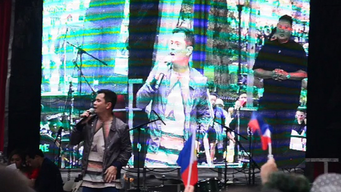 Philippine Independence Day Parade NYC 06-05-2016: Ogie Alcasid - Part 3